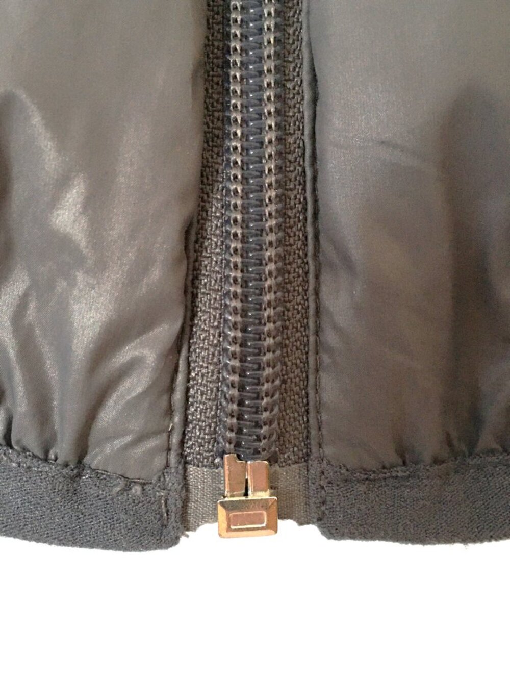 Ultra Light Packable Down Jacket - Picture 4 of 5
